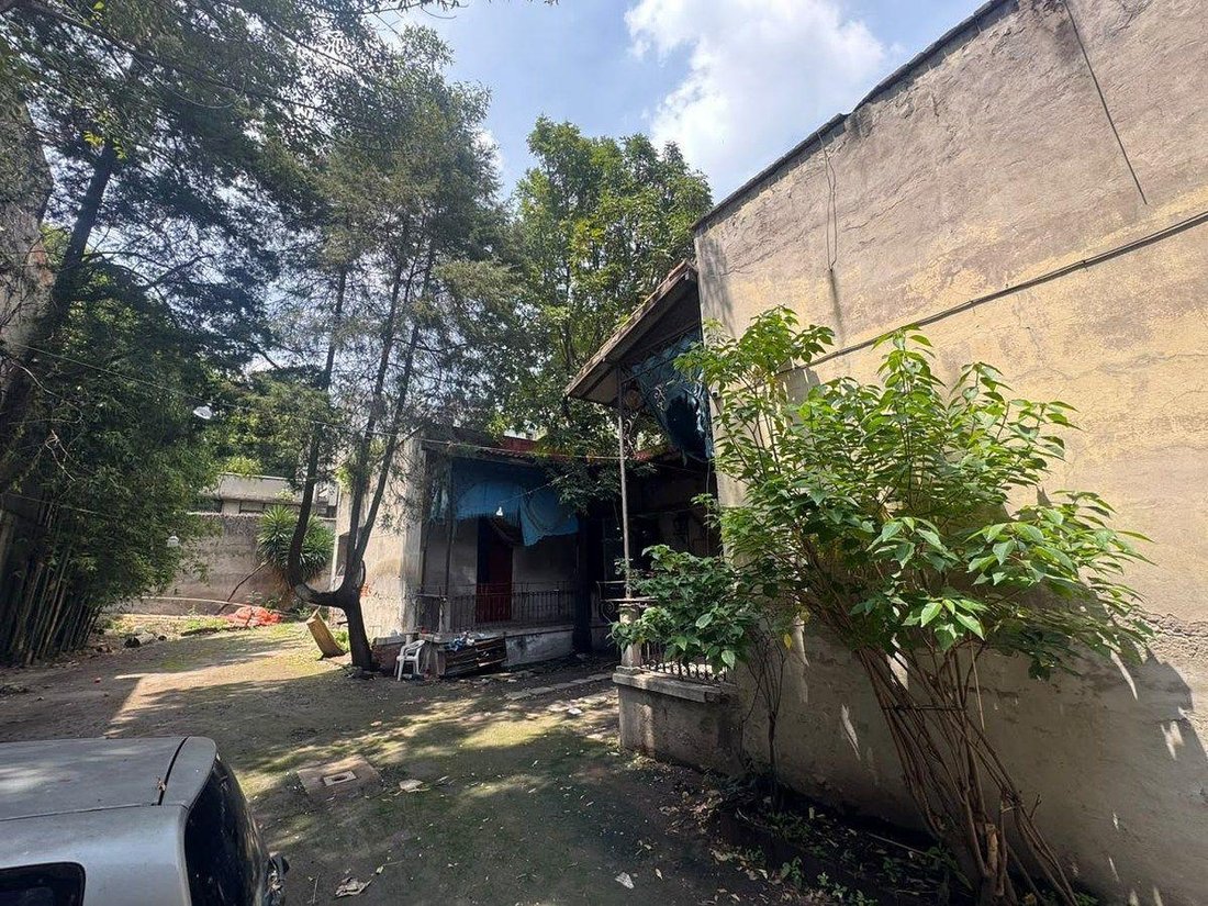 Land in Santa Catarina Yecahuitzotl, Mexico City, Mexico 1 - 18964564