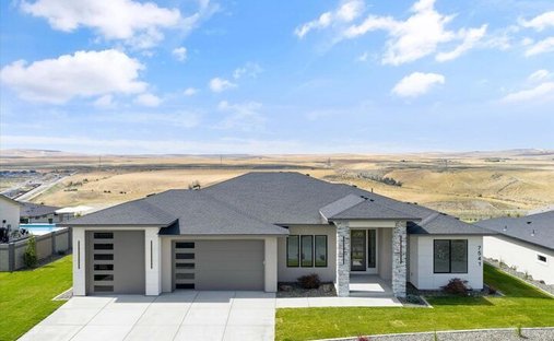 House in Kennewick, Washington, United States 1