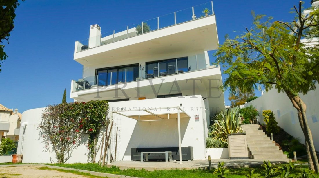 House in Faro (Se e Sao Pedro), Algarve, Portugal 1 - 18966542