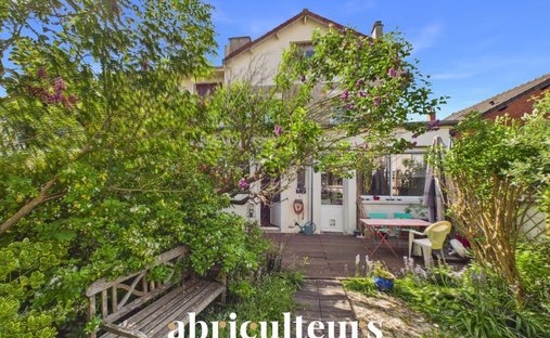 House in Jardin Parisien, Clamart, France 1
