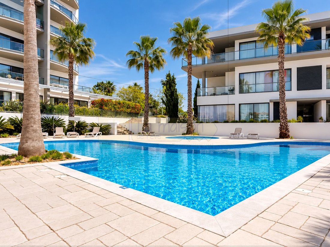 Apartment in Quarteira, Algarve, Portugal 1 - 18966466