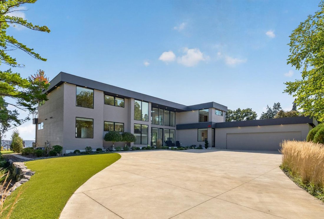 House in Wayzata, Minnesota, United States 2 - 18979206