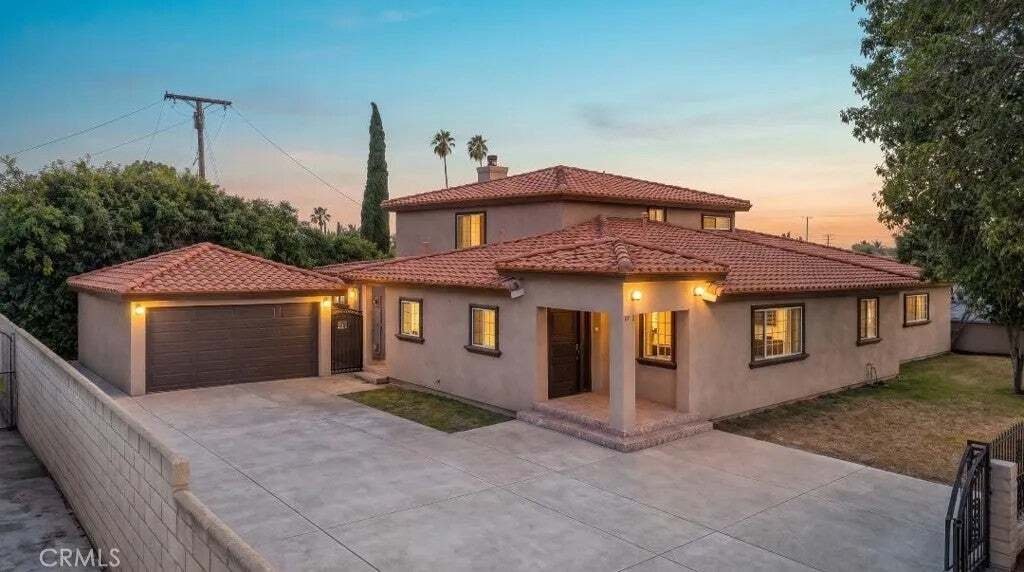 Maison à Santa Ana, Californie, États-Unis 1 - 18676956