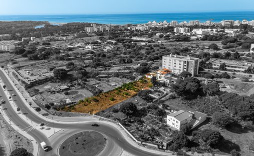 Land in Quarteira, Algarve, Portugal 1