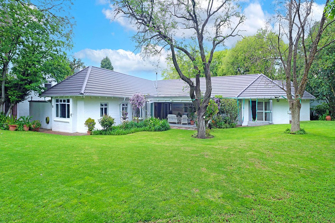 House in Bryanston, Gauteng, South Africa 3 - 18972433