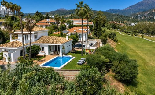 Villa a Estepona, Andalusia, Spagna 1