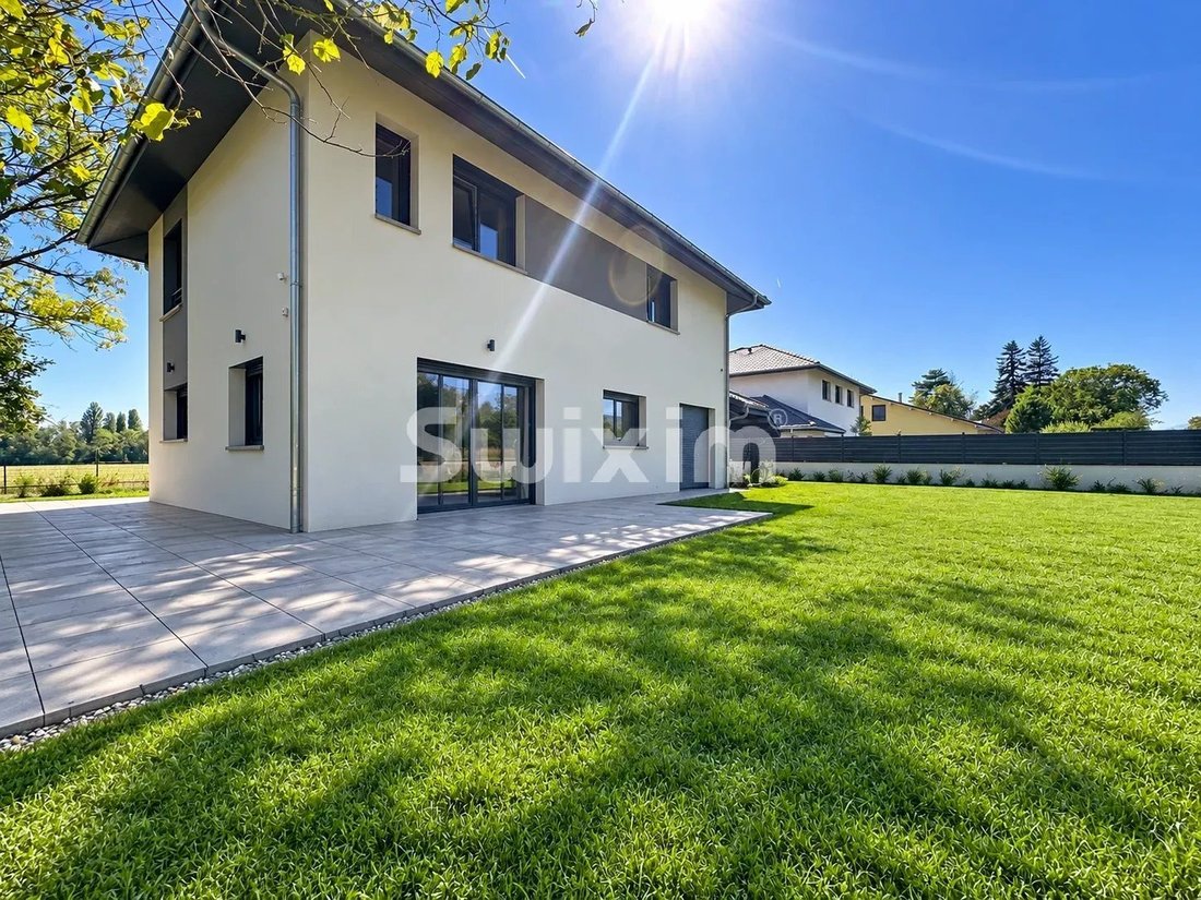House in Ouest, Saint-Genis-Pouilly, France 2 - 18976497