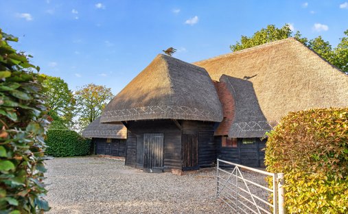 House in Tadley, England 1