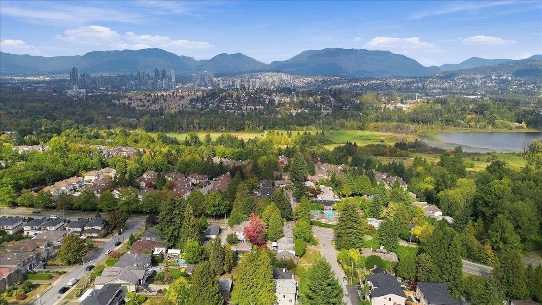House in Burnaby, British Columbia, Canada 3 - 18969757