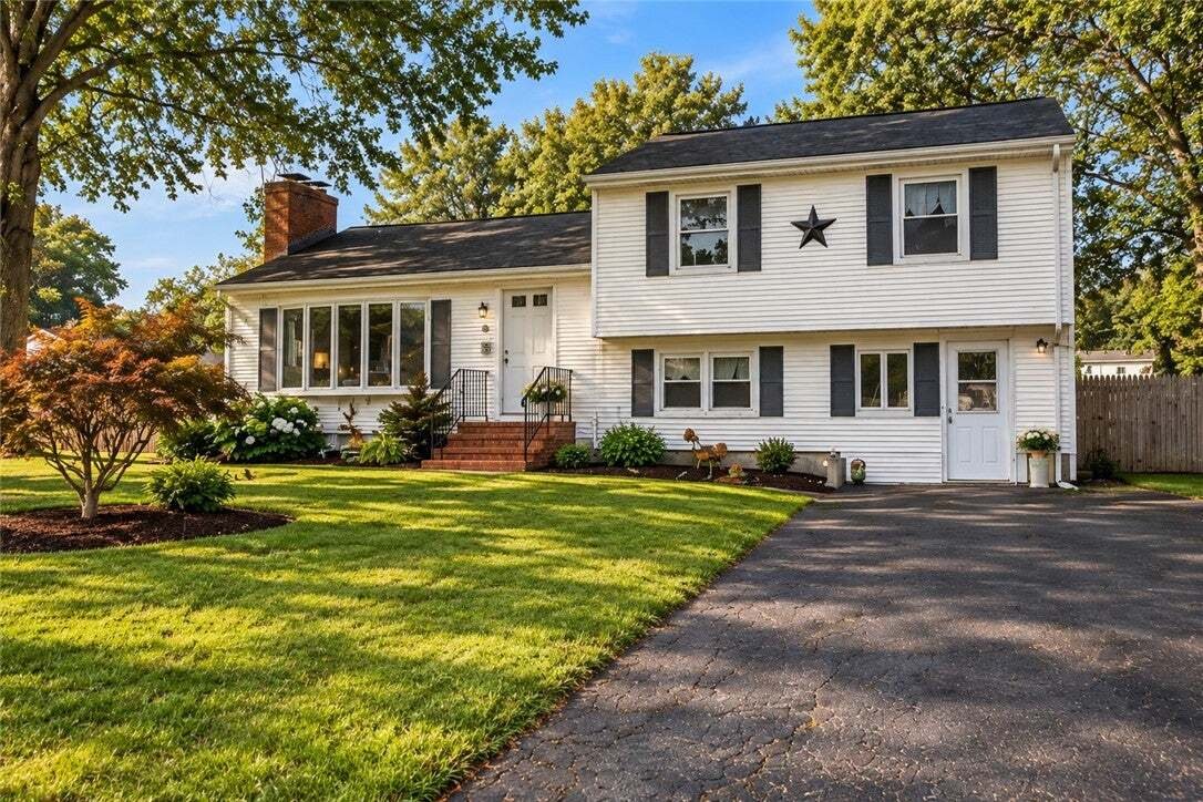 House in North Kingstown, Rhode Island, United States 2 - 18977485