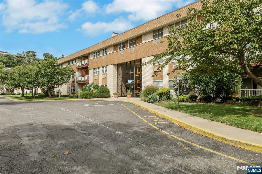 Condo in Edgewater, New Jersey, United States 2 - 18953683