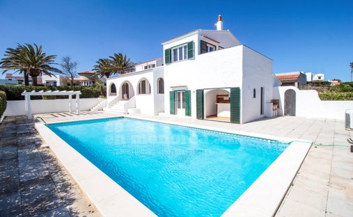 Villa in Sant Lluis, Balearic Islands, Spain 1