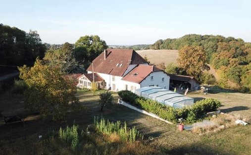 House in Lons-le-Saunier, Bourgogne – Franche-Comté, France 1