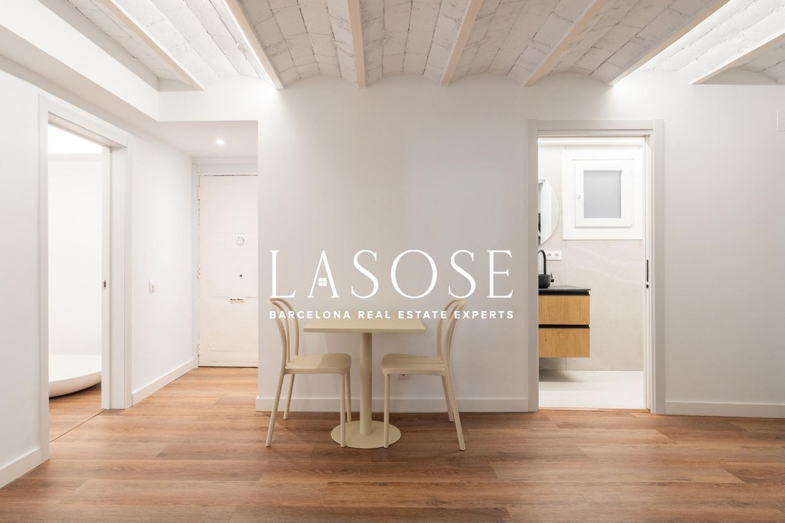Apartment in Ciutat Vella, Barcelona, Spain 5 - 18969525