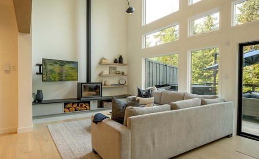 Condo in Whistler, British Columbia, Canada 1