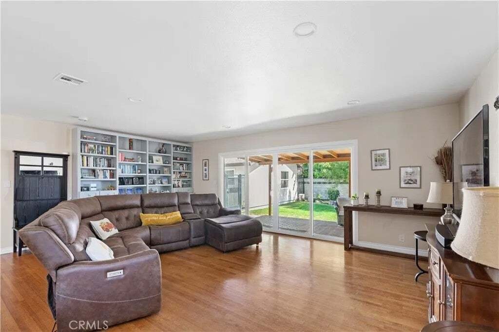 House in Glendora, California, United States 5 - 18970655