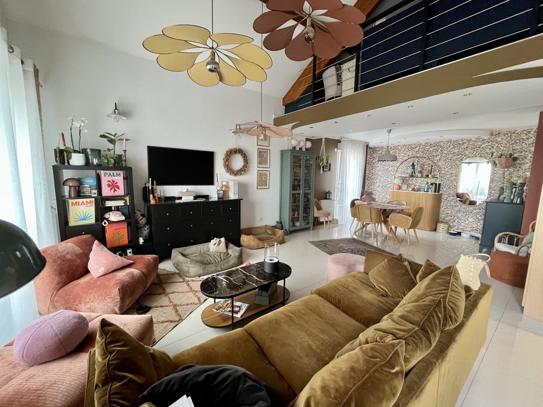 Penthouse in Creteil, Ile-de-France, France 3 - 18974317