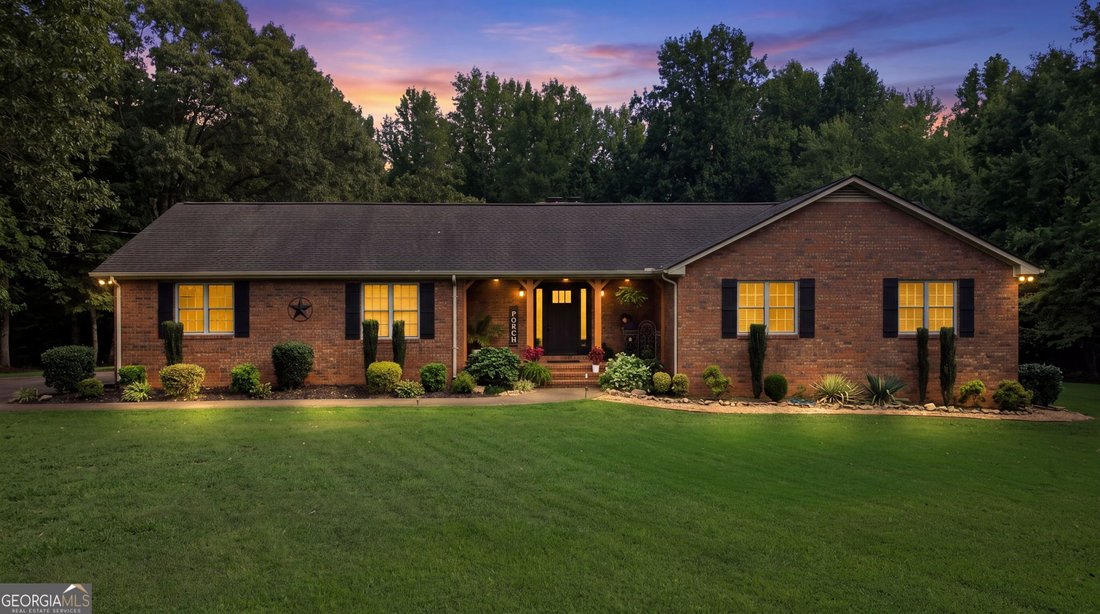 House in Gainesville, Georgia, United States 4 - 18973903