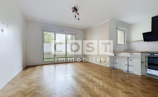 Apartment in Centre-Voltaire, Asnières-sur-Seine, France 1