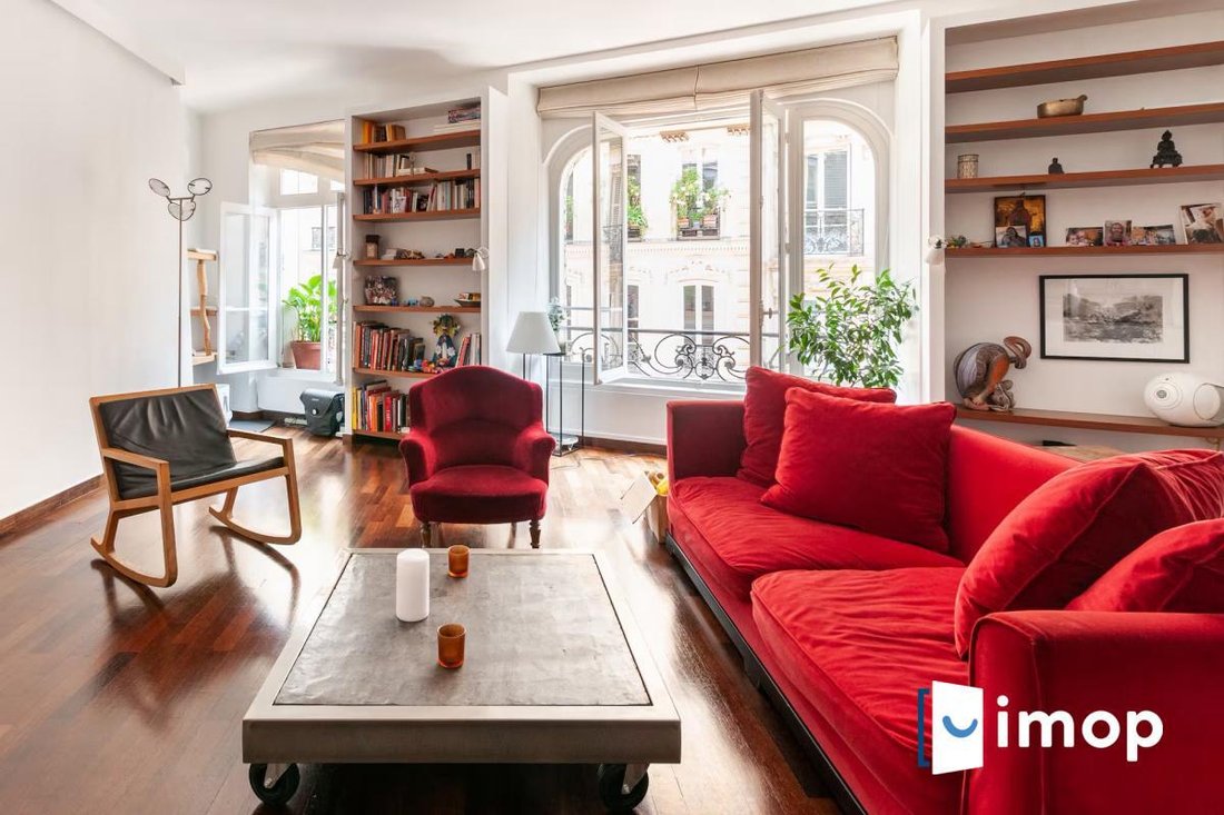 Apartment in Lorette-Martyrs, Paris 9e Arrondissement, Paris 3 - 18966107