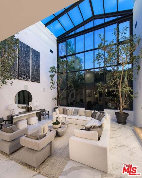 House in Los Angeles, California, United States 1 - 18973470