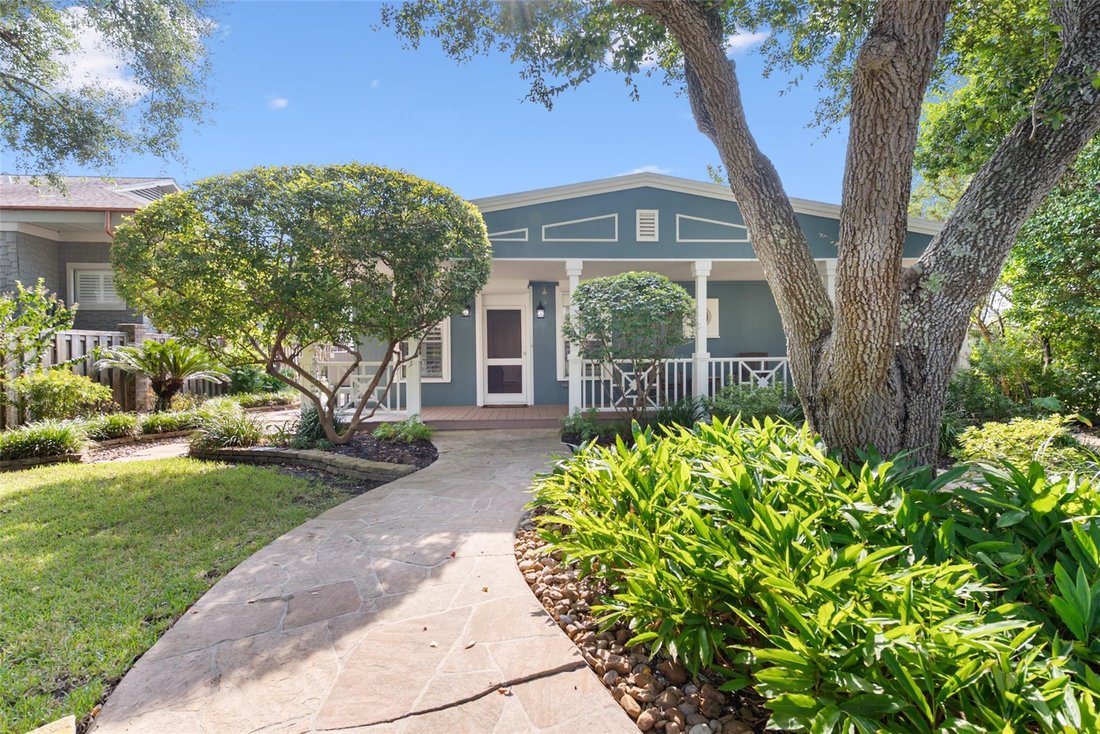 House in La Porte, Texas, United States 4 - 18970511