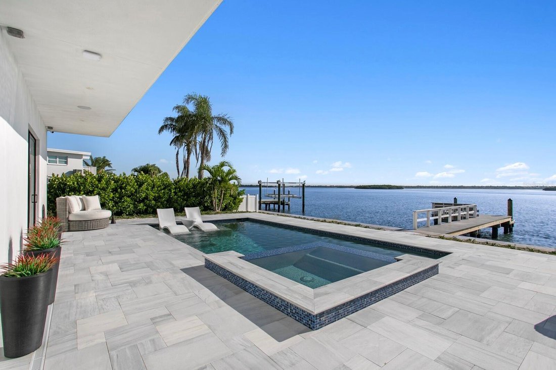 House in Madeira Beach, Florida, United States 2 - 18974012