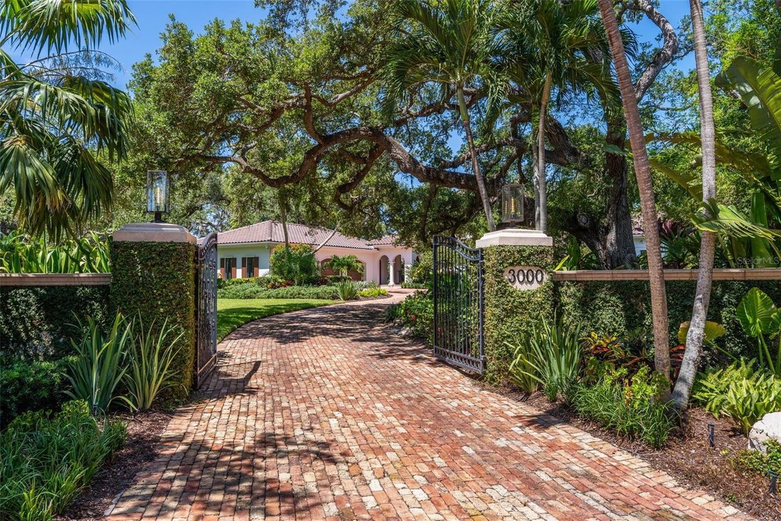 House in Sarasota, Florida, United States 3 - 17809018