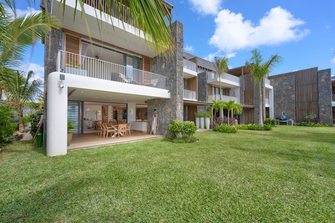 Apartment in Grand Baie, Rivière du Rempart District, Mauritius 3 - 18976398