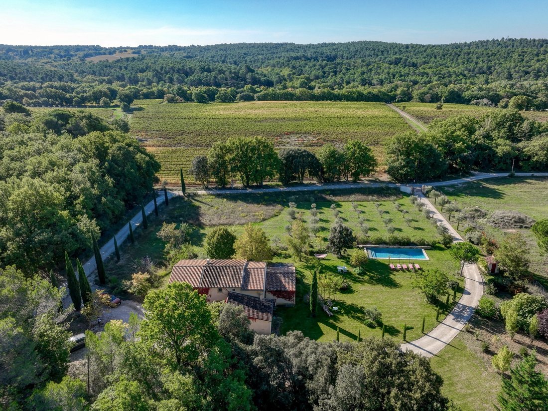 Maison à Le Tholonet, Provence-Alpes-Côte d'Azur, France 1 - 16390102