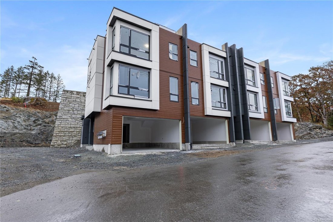 Townhouse in Langford, British Columbia, Canada 1 - 18974659