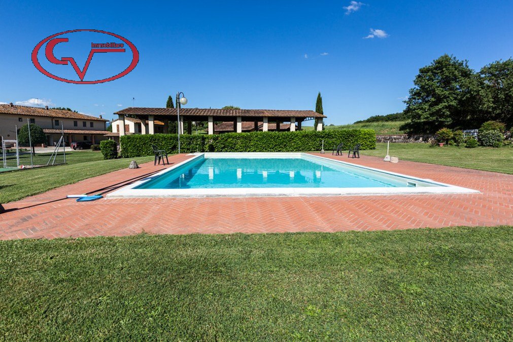 Farm Ranch in Ambra, Tuscany, Italy 1 - 18978264