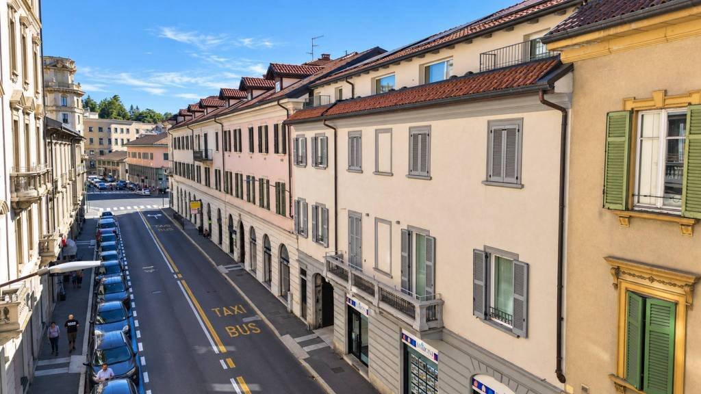 Apartment in Centro, Varese, Lombardy 5 - 18973807