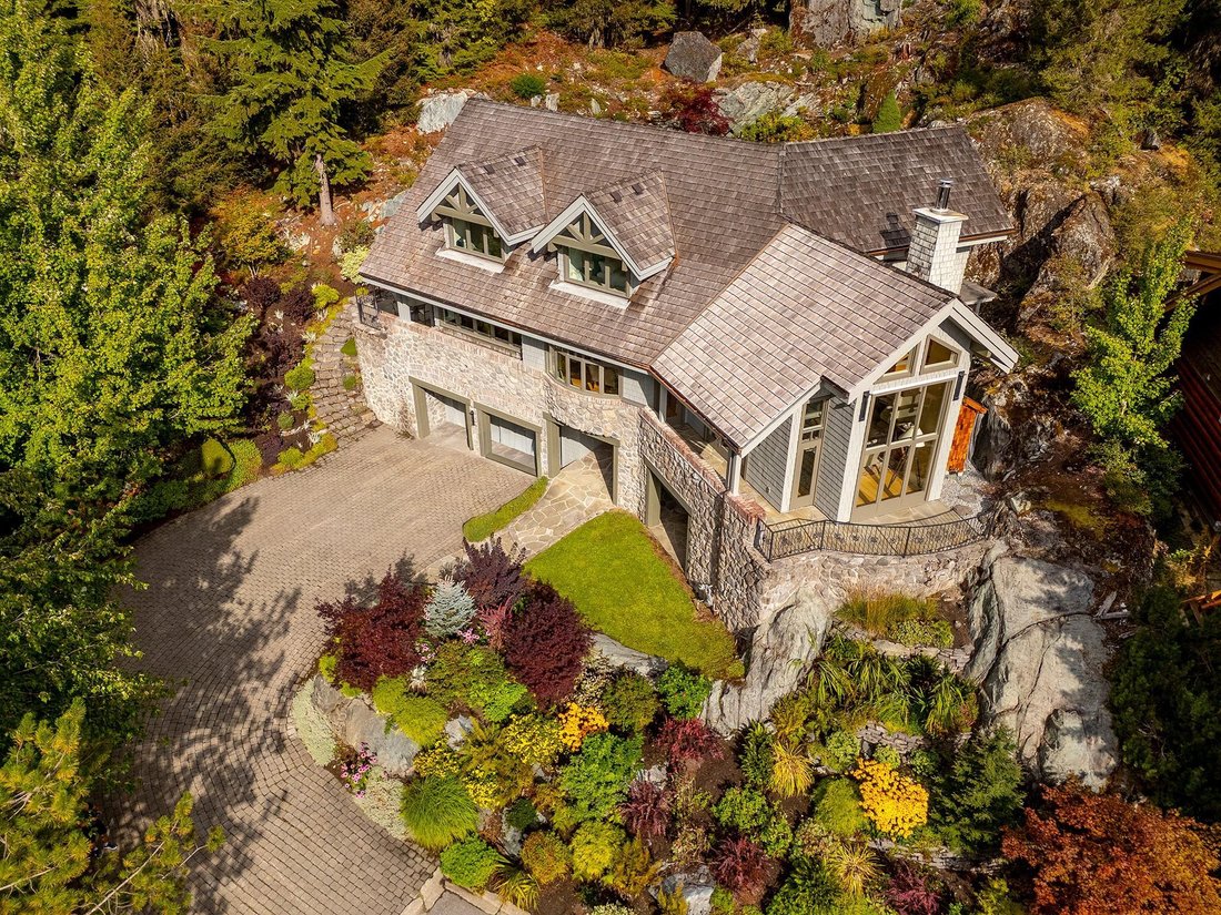 Chalet in Whistler, British Columbia, Canada 3 - 18978508