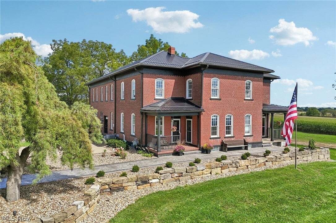 House in Columbiana, Ohio, United States 2 - 18976101
