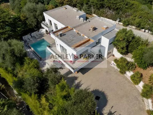 Villa in Maurice Jeanpierre, Le Cannet, France 4 - 18016322
