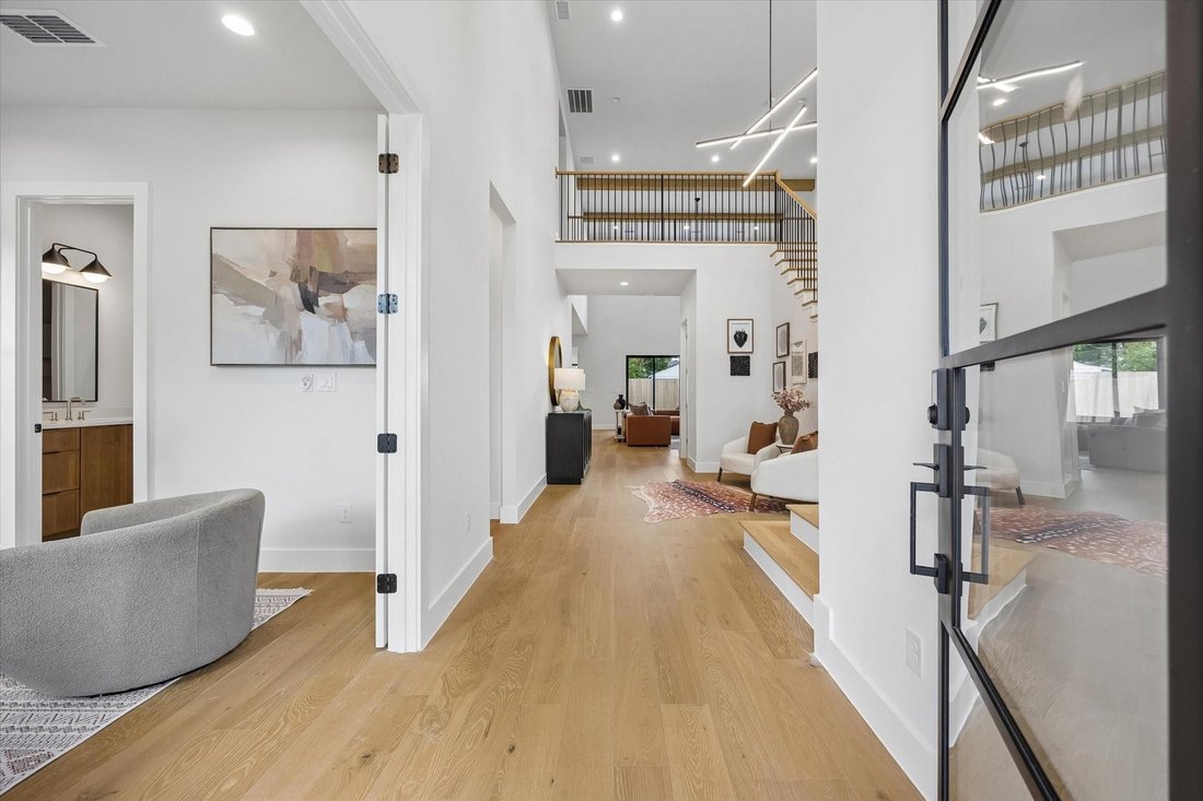 House in Houston, Texas, United States 3 - 18970544