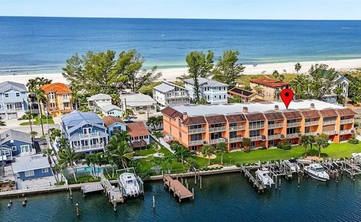 Townhouse in St. Pete Beach, Florida, United States 1