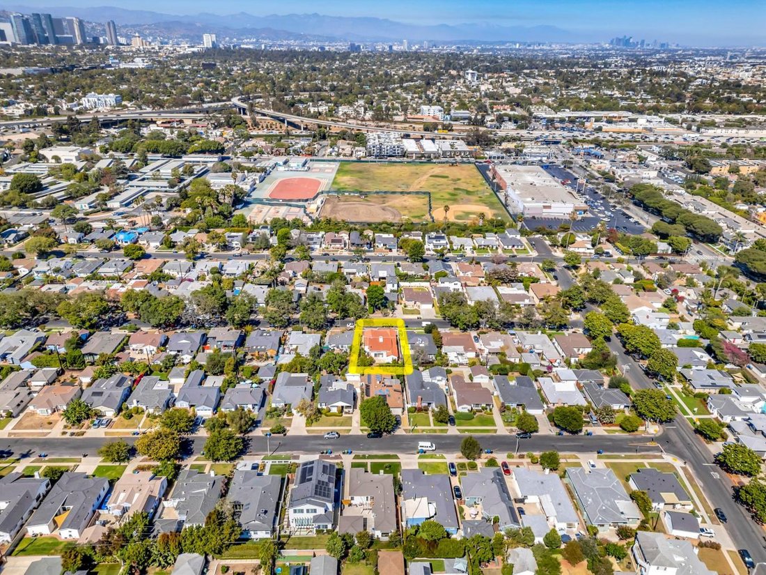 House in Los Angeles, California, United States 3 - 18973813