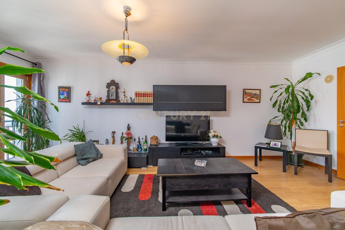 Apartment in Aguas Livres, Lisbon, Portugal 4 - 18974301
