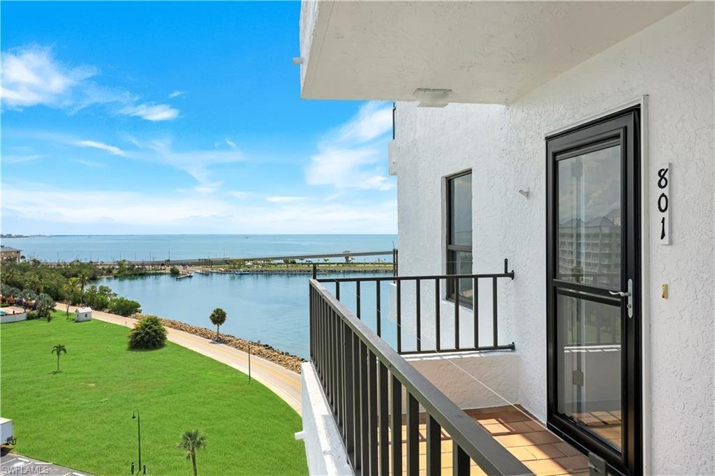 Condo in Fort Myers, Florida, United States 5 - 18975086