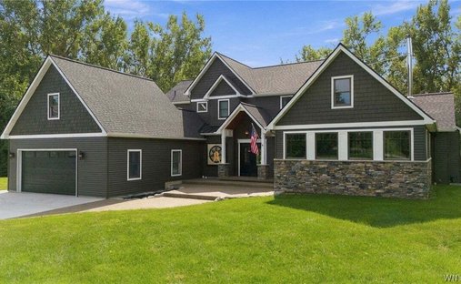 House in Akron, New York, United States 1