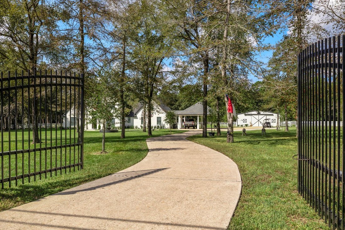 House in Magnolia, Texas, United States 5 - 18970592