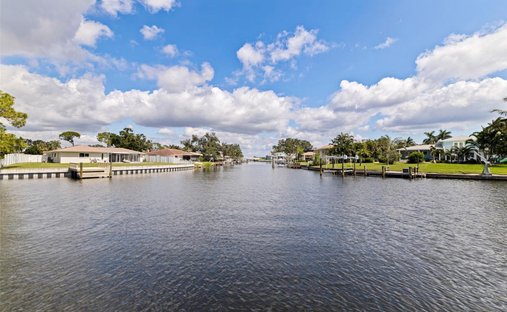 House in St. Petersburg, Florida, United States 1