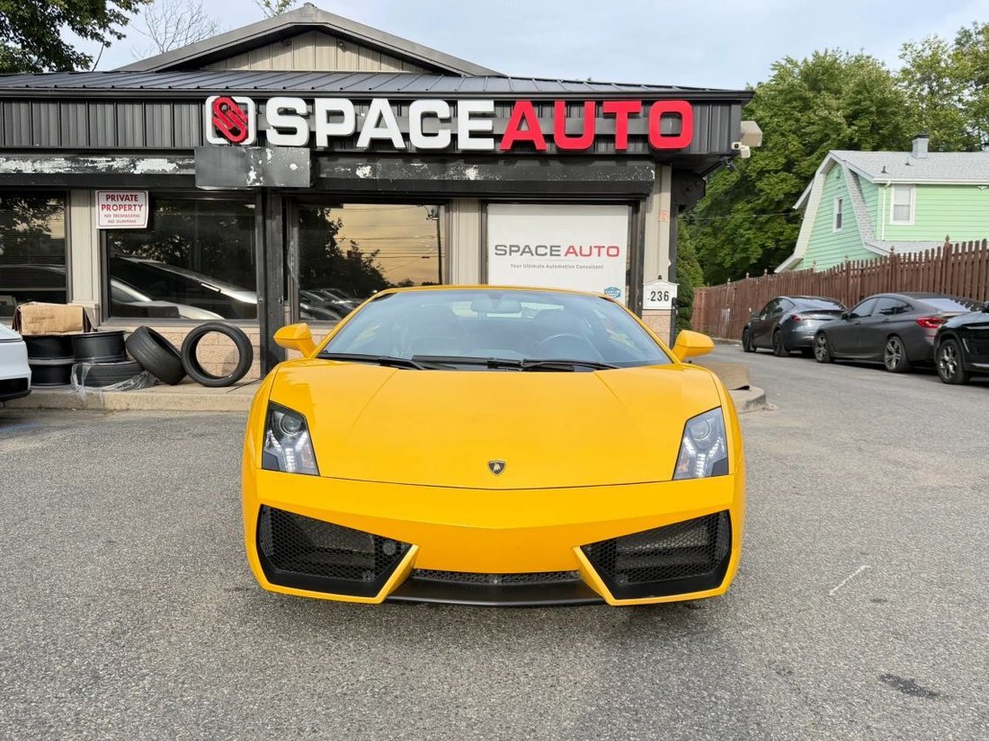 Coupe in East Brunswick, NJ, United States 2 - 18972057