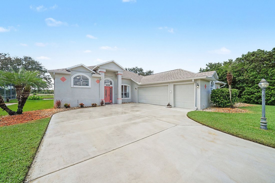 Port Orange, Florida, United States 1 - 18974412