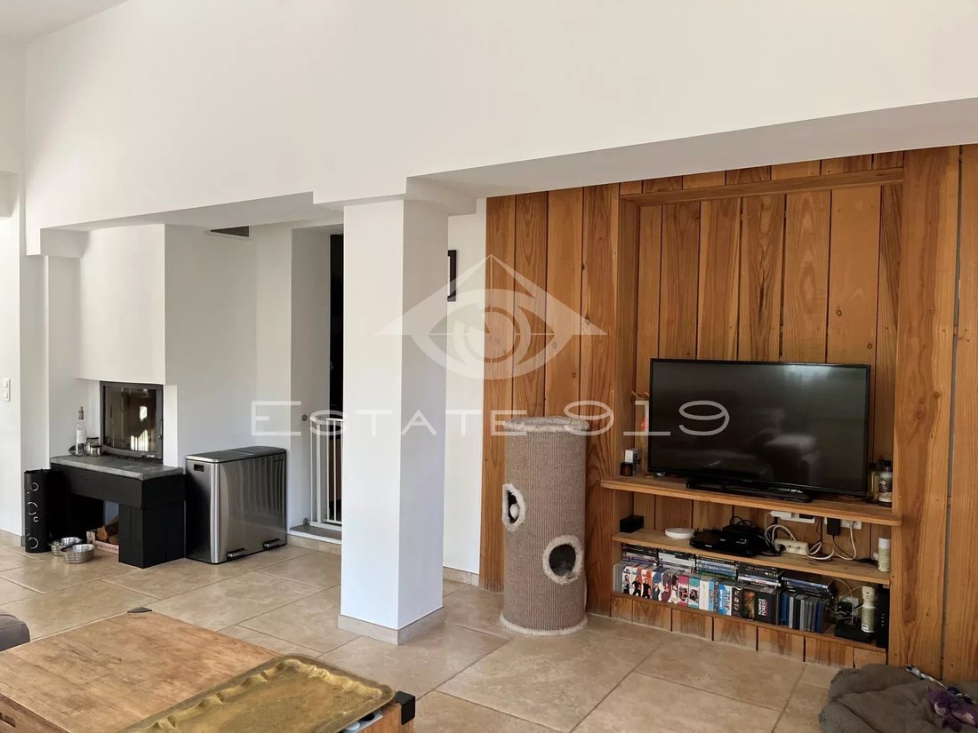 Apartment in Le Rouret, Provence-Alpes-Côte d'Azur, France 3 - 18974741