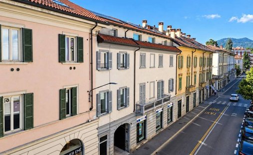 Apartment in Centro, Varese, Lombardy 1