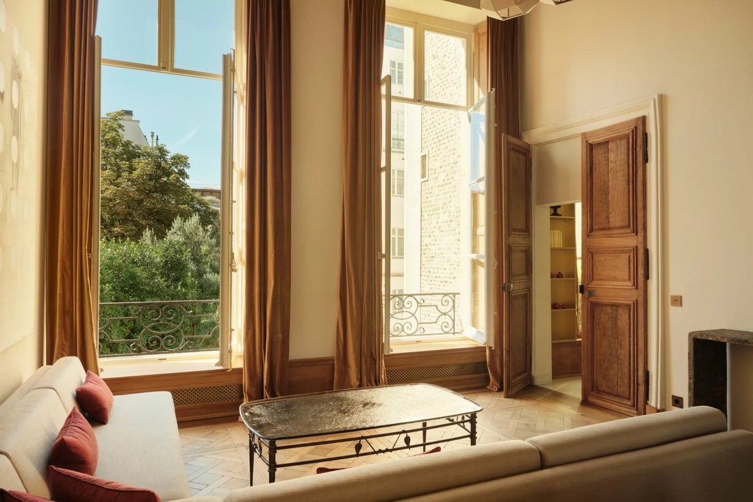 Apartment in Invalides, Paris 7e Arrondissement, Paris 1 - 18965034