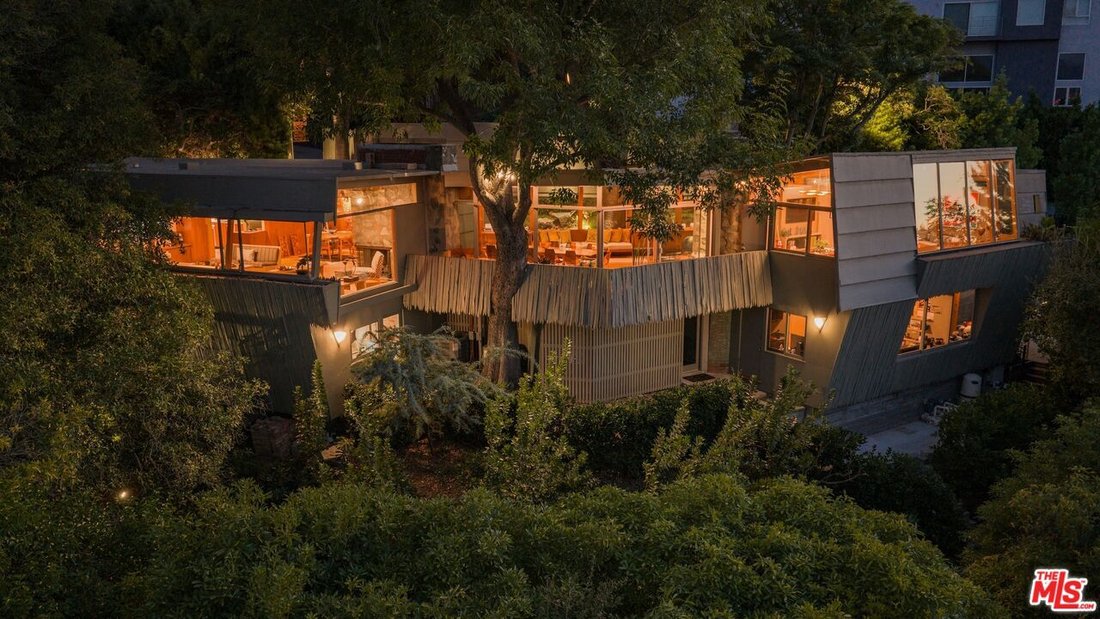 House in Los Angeles, California, United States 3 - 18975039